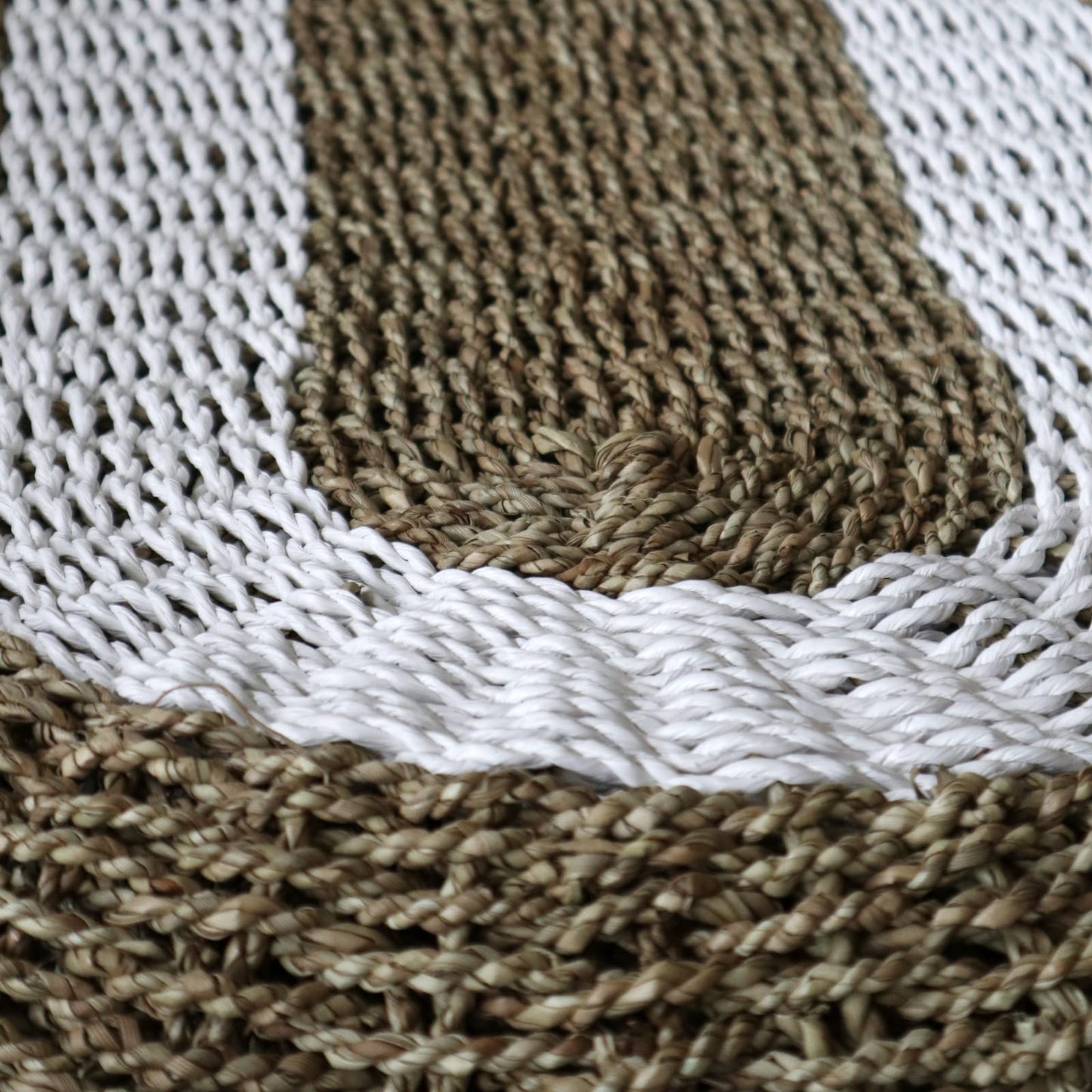 Oval Seagrass Rugs - White & Tan