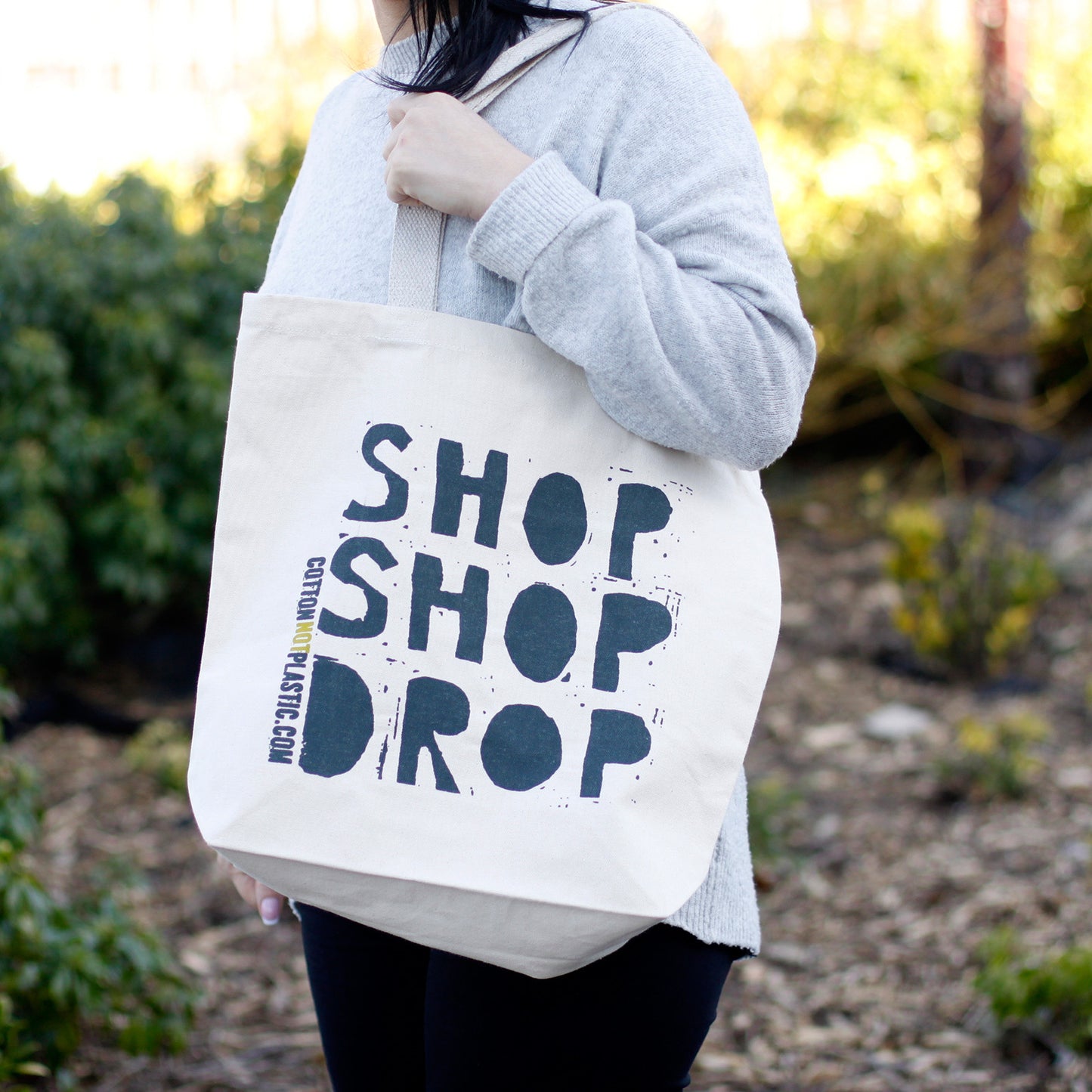 Eco-Friendly Cotton Shopping Bag – Stylish, Durable, and Reusable