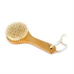 Short Handle Body Brush – Compact Exfoliation for Smooth, Glowing Skin